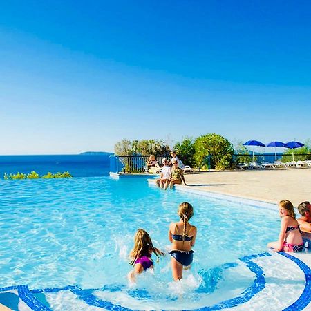 Ferienwohnung Mazet « Domaine De La Pinede » Le Lavandou Exterior foto