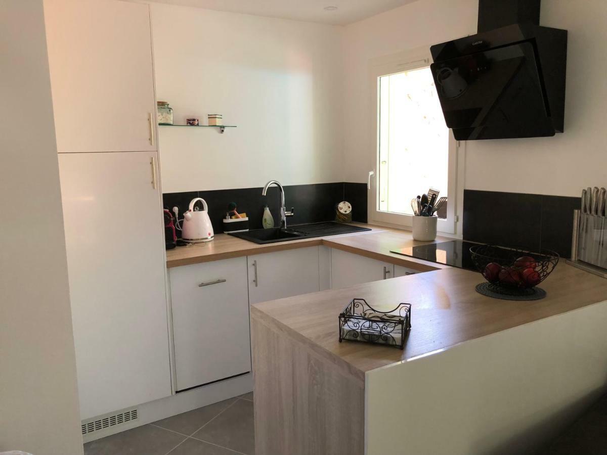 Ferienwohnung Mazet « Domaine De La Pinede » Le Lavandou Exterior foto